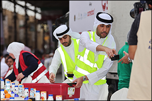 Ooredoo Kuwait Sponsors Longest Ramadan Iftar Table  in Mubarakiyah